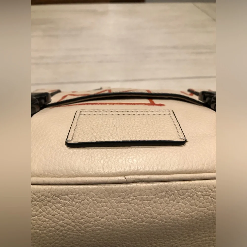 Coach X Jean Michel Basquiat Track Crossbody Pebble Leather C5425 Cream Black - Picture 10 of 16